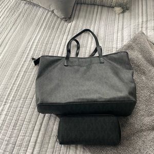 Michael Kors matching bag and wallet